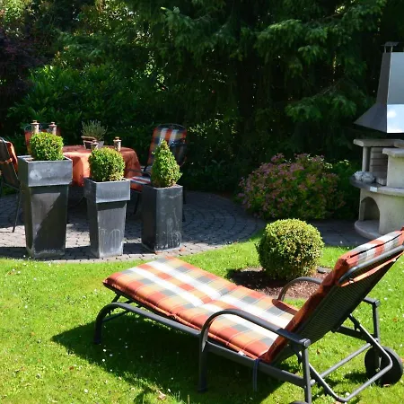 Stilvolle In Mit Eigener Terrasse Appartement *