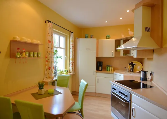 Stilvolle In Mit Eigener Terrasse Daire *